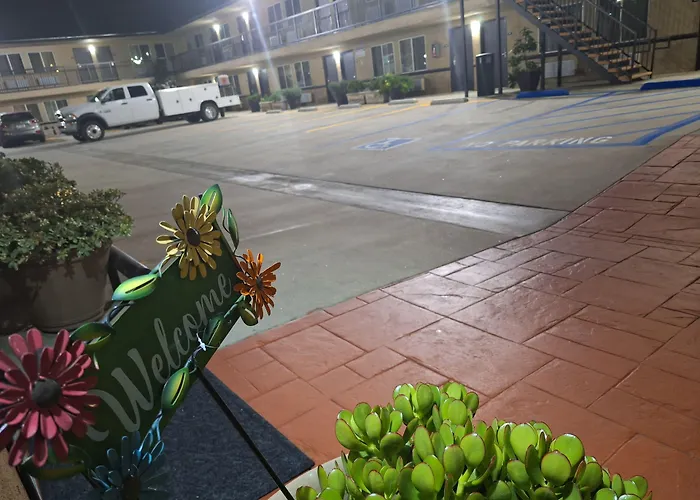 Portofino Inn Burbank